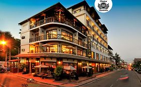 โรงแรมชาลานาบูติค